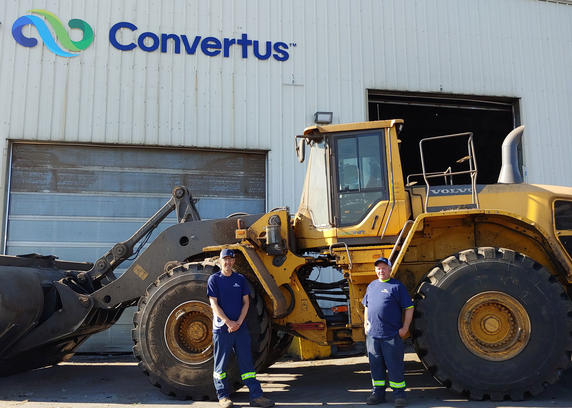 Earth Mover outside Convertus HQ