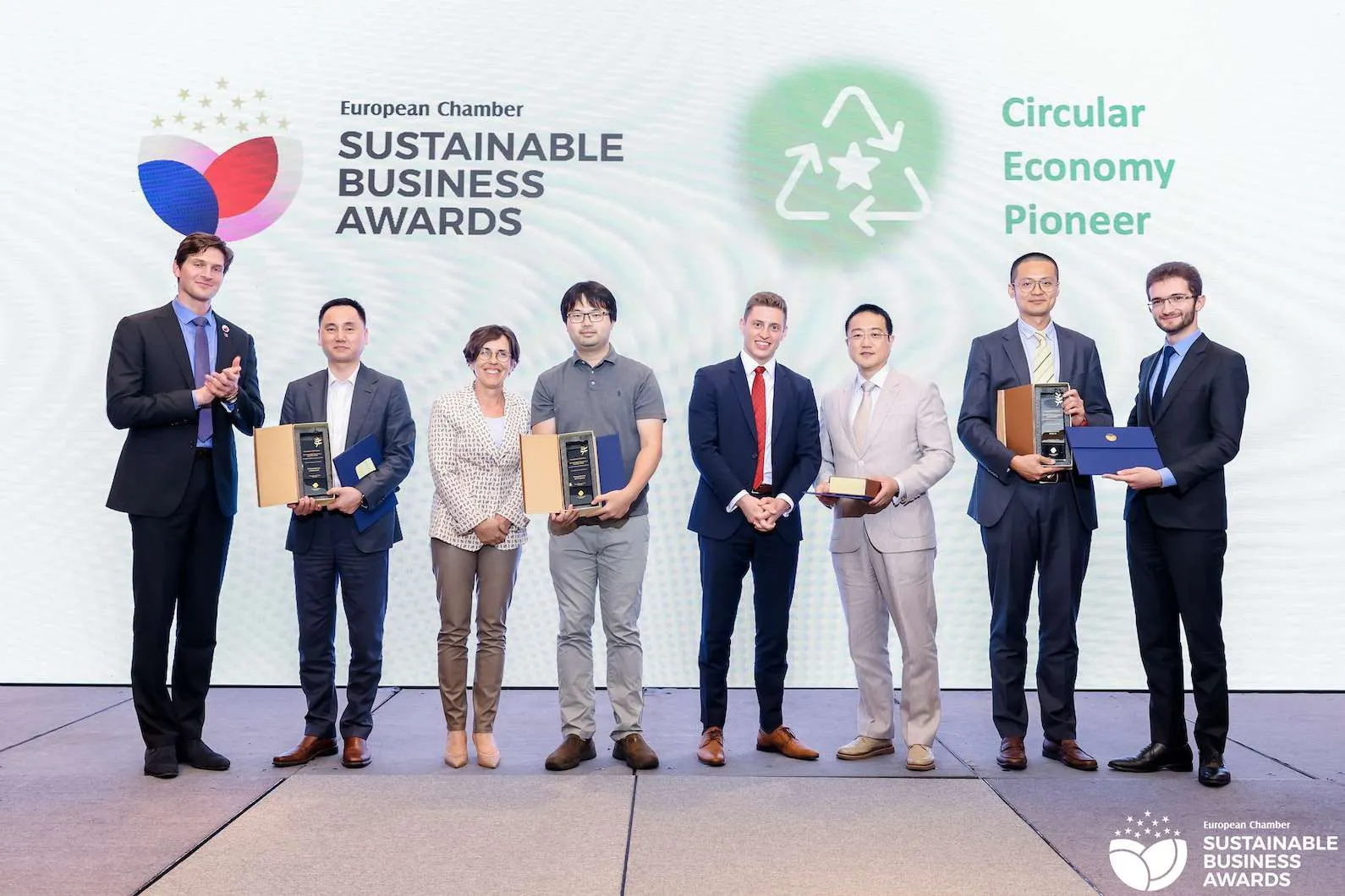 Photo-Award3.jpg
